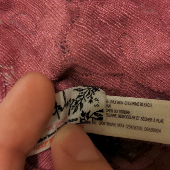 Free People, 3 pairs of lace bralettes, size S, in pink, blue, orange. Like new - Picture 9 of 10